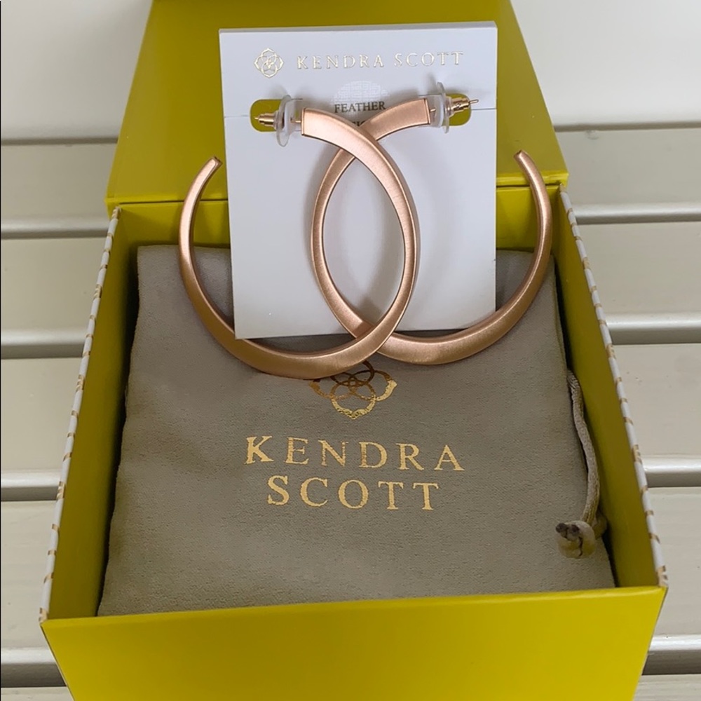 Kendra Scott Avi Hoop Earrings